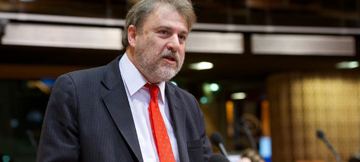 Τσακωμός Ντράγκι και Μαριά -Μάταια προσπαθούσαν να τους σταματήσουν [βίντεο]