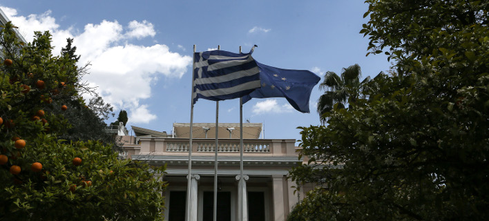 «Πυρετός» για το Σκοπιανό: Ραντεβού Τσίπρα-Ζάεφ στο Νταβός, αν υπάρξει πρόοδος