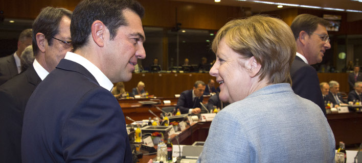 Το βλέμμα του Μαξίμου στο Βερολίνο -Γιατί ο Τσίπρας θέλει σύμπραξη Μέρκελ-Σουλτς