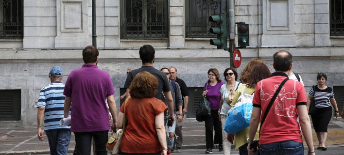 Μισθοί πείνας για 587.924 εργαζόμενους στον ιδιωτικό τομέα -Στα 393,79 ευρώ μεικτά