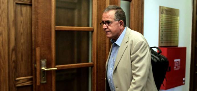 Νέα συγγνώμη Μουζάλα για το «Μακεδονία»: Εκ παραδρομής λάθος μου