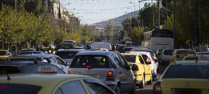 Χάος στους δρόμους της Αθήνας λόγω της απεργίας των ΜΜΜ / EUROKINISSI (αρχείο)