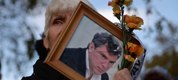 Ρωσία: Χιλιάδες κόσμου διαδήλωσαν στη μνήμη του Μπορίς Νεμτσόφ [εικόνες]