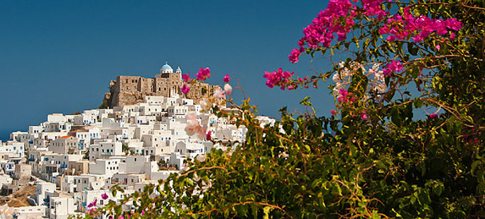 Telegraph: Ξεχάστε Μύκονο και Σαντορίνη -Αυτά είναι τα 8 πιο ψαγμένα ελληνικά νησιά [εικόνες]