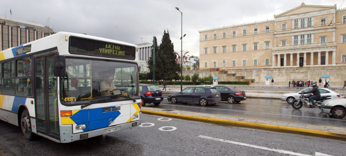 Τι αλλάζει στην αγορά εισιτηρίων για τα μέσα μαζικής μεταφοράς