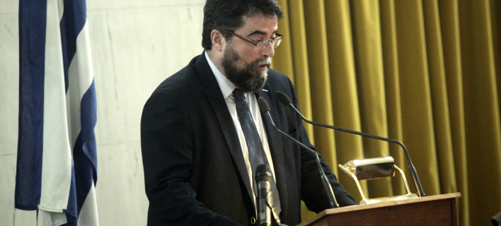 Ο Βασίλης Οικονόμου (Φωτογραφία: EUROKINISSI/ ΧΡΗΣΤΟΣ ΜΠΟΝΗΣ)