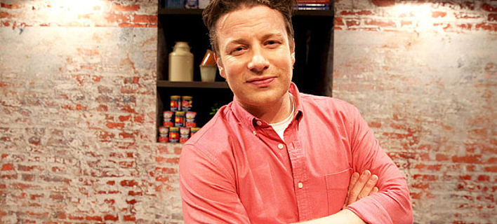 Jamie Oliver: Η ζάχαρη σκοτώνει όσο και το τσιγάρο, φορολογήστε την!