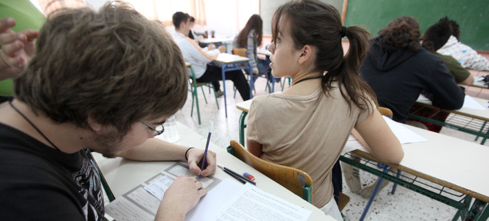 ΟΛΜΕ: Ο Γαβρόγλου κάθε τέταρτο αλλάζει άποψη -Παίζει με τα νεύρα μαθητών, γονιών, καθηγητών