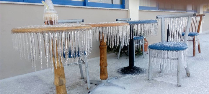 Πάγωσαν τα... πάντα - Εντυπωσιακές εικόνες από το Τελωνείο Κήπων στον Εβρο