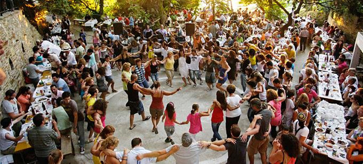 Τα έθιμα του Δεκαπενταύγουστου στα νησιά -Τα πανηγύρια που γίνονται
