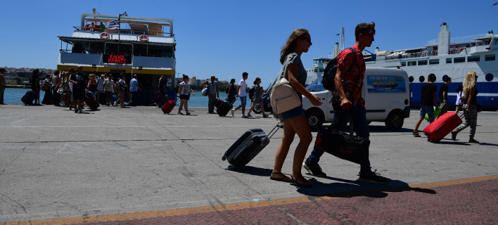 Αυξημένη η κίνηση από τα λιμάνια του Πειραιά, της Ραφήνας και του Λαυρίου