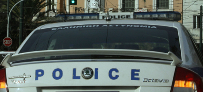 Χειροπέδες σε 64χρονο στη Θεσσαλονίκη -Είχε κάνει το ίντερνετ καφέ... μίνι καζίνο