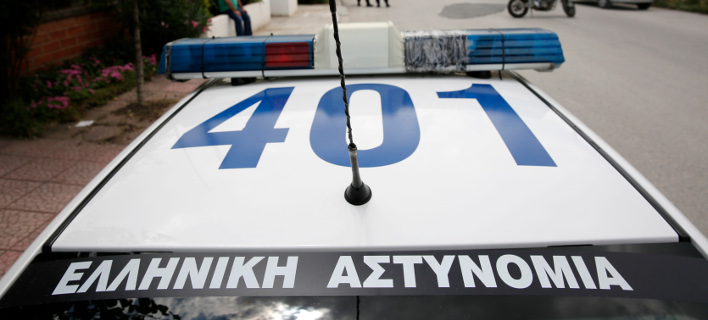 Χειροπέδες στον 67χρονο βιαστή της 14χρονης που εξέδιδε ο πατέρας της στην Κάλυμνο