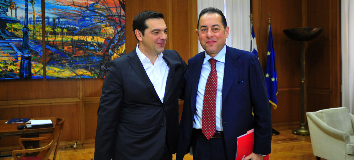 (o επικεφαλής της ευρωομάδας των Σοσιαλιστών και Δημοκρατικών, Τζιάνι Πιτέλα, κατά την πρόσφατη επίσκεψη του στην χώρα μας, Αντώνης Νικολόπουλος/Eurokinissi)