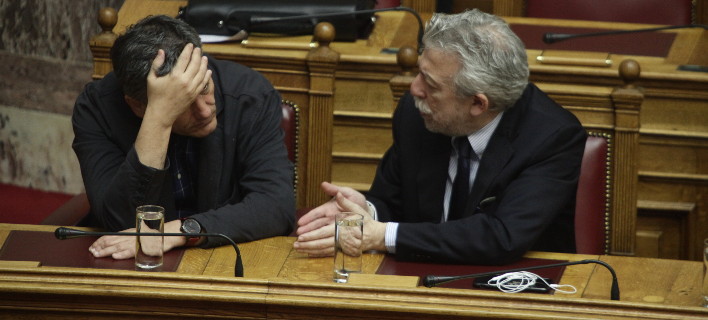 Το «κανένα σπίτι στα χέρια τραπεζίτη» στοιχειώνει την κυβέρνηση -Γκρίνιες στο Πολιτικό Συμβούλιο