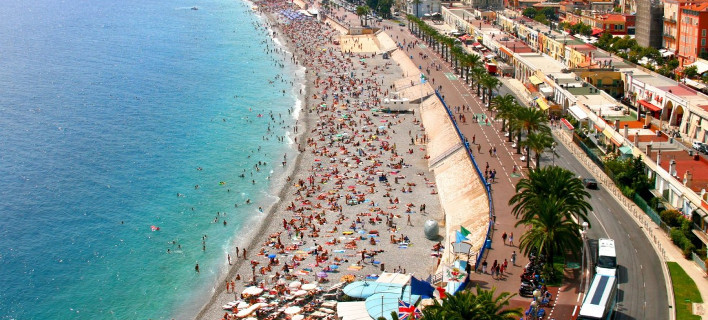 Η «Promenade des Anglais» -Το μακελειό έγινε στην πιο τουριστική και διάσημη παραλιακή της Νίκαιας [εικόνες]