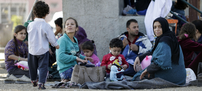 «Τρέμει» τις προσφυγικές ροές η κυβέρνηση –Εκτακτη σύσκεψη υπό τον Τσίπρα