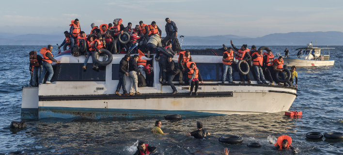 24 πρόσφυγες έφτασαν στην Ιταλία από ακτές του Ιονίου
