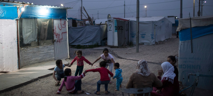 Παιδιά μεÏαναÏÏÏν/ ΦÏÏογÏαÏία AP images