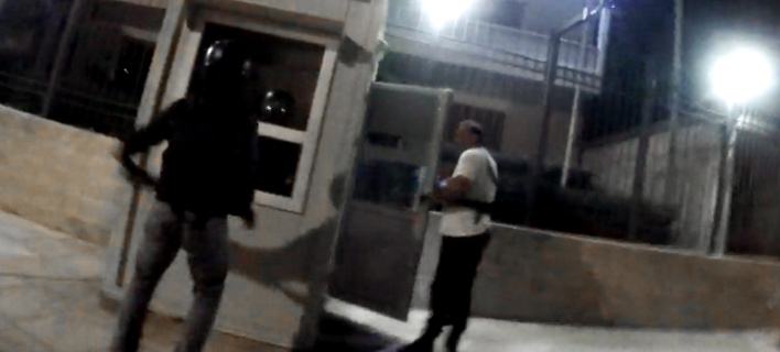 Ανω κάτω η ΕΛ.ΑΣ. εξαιτίας του Ρουβίκωνα / Φωτογραφία: Intimenews