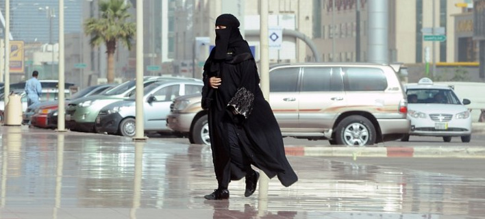Ιστορική ημέρα για τις γυναίκες στη Σαουδική Αραβία -Μετέχουν για πρώτη φορά σε εκλογές