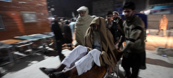  Περισσότεροι από 40 τραυματίες από τον ισχυρό σεισμό 6,2 ρίχτερ σε Αφγανιστάν-Πακιστάν 
