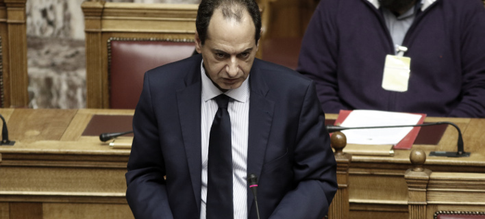 «Συγγνώμη» του Σπίρτζη στους πολίτες για την ταλαιπωρία με το ηλεκτρονικό εισιτήριο -Πότε θα πέσουν οι τιμές