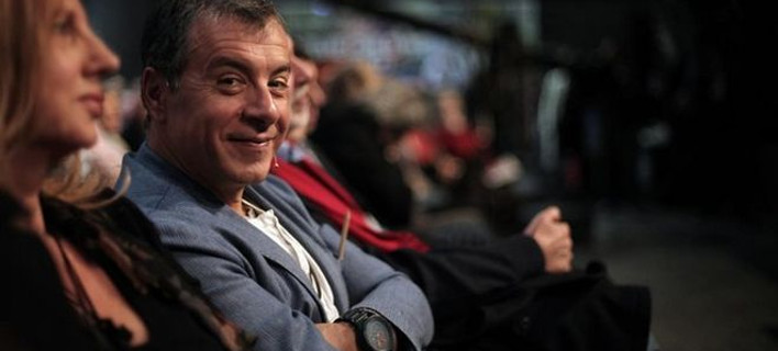 «Θέλω να είσαι εκεί» -Η δραματική επιστολή του Σταύρου Θεοδωράκη στα μέλη που έφυγαν από το Ποτάμι