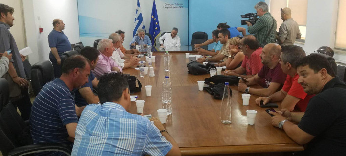 Τα σκουπίδια παραμένουν στους δρόμους -Τι απαντά η ΠΟΕ-ΟΤΑ στην κυβέρνηση