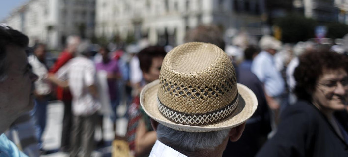 Τον Σεπτέμβριο έρχεται το 2ο κύμα σαρωτικών μειώσεων στις συντάξεις 