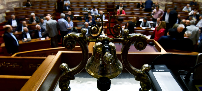 Το μαχαίρι στα επιδόματα έφερε γκρίνια στον ΣΥΡΙΖΑ / Eurokinissi-ΜΠΟΛΑΡΗ ΤΑΤΙΑΝΑ