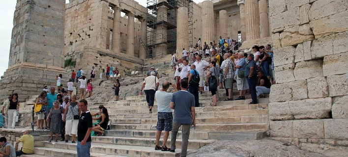 Télégraphe: Attraction Amphipolis, dans 27 millions. touristes jusqu'à la 2021