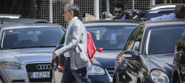 Τσακαλώτος για τις μειώσεις στις συντάξεις: Θέμα πειθούς, όχι επιβολής
