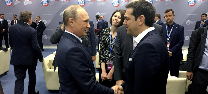 Ο Τσίπρας από την Αγία Πετρούπολη απειλεί την Ευρώπη