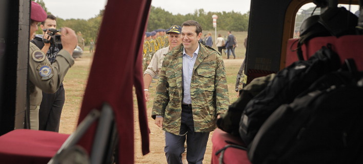 «Πετάει, πετάει ο Τσίπρας;»... με F-16 από τη Λάρισα !