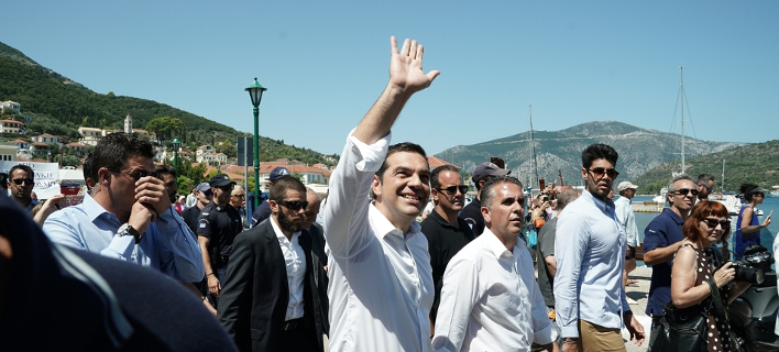 Τα ÎÎÎ ÎÎ±Î»Î»Î¯Î±Ï ÎºÎ±Î¹ ΡÏÏÎ¯Î±Ï Î³Î¹Î± Ïο διάγγελμα ΤÏίÏÏα αÏÏ Ïην Îθάκη -ΦÏÏογÏαÏία: Menelaos Myrillas / SOOC