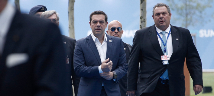 Ο πρωθυπουργός Αλέξης Τσίπρας και ο ΥΠΕΘΑ Πάνος Καμμένος / Φωτογραφία: SOOC/Alexandros Michailidis