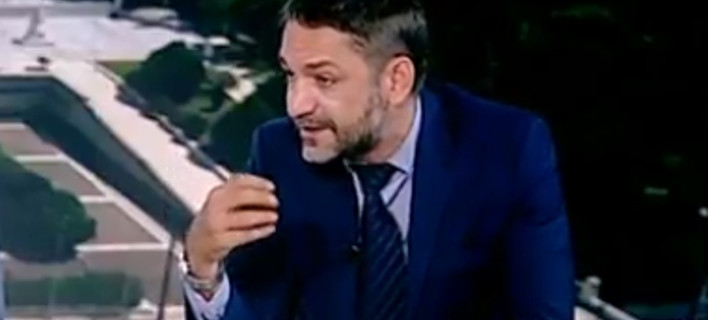Δημοσιογράφοι και πολιτικοί αποχαιρετούν τον Βασίλη Μπεσκένη -Εφυγε ξαφνικά, στα 43 του