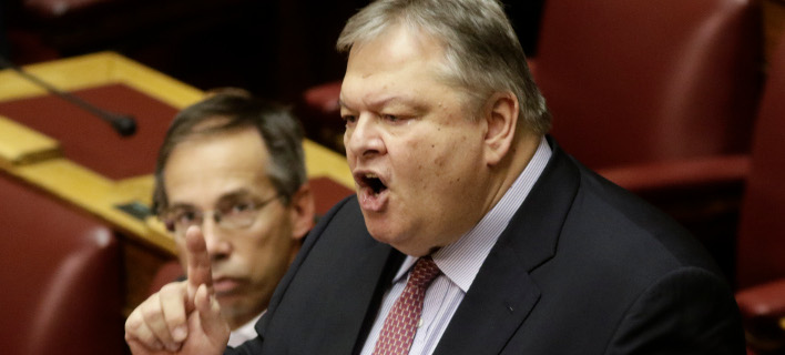 Βενιζέλος: Εχει ήδη ψηφιστεί το τέταρτο μνημόνιο με σκληρές περικοπές