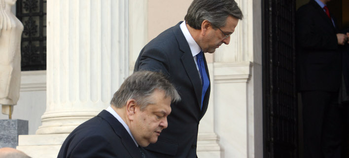 Νέα οδυνηρά μέτρα αποφασίζουν Σαμαράς και Βενιζέλος