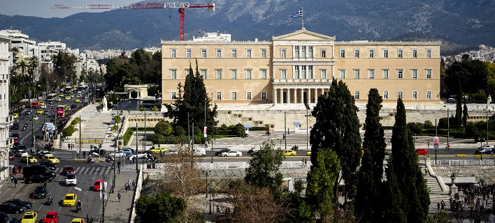 Γραφείο Προϋπολογισμού Βουλής: Αυξημένο κατά 834 εκατ. ευρώ το πρωτογενές πλεόνασμα το α' 5μηνο