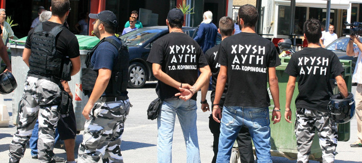 Πανικόβλητοι Χρυσαυγίτες μετά τη δολοφονία Φύσσα: «Πέτα τα αυτοκόλλητα με τον Χίτλερ, τα μαχαίρια και τους δυναμίτες»