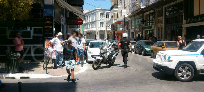 Σε ρινγκ μετατράπηκε το κέντρο της πόλης των Χανίων/ Φωτογραφία: zarpanews