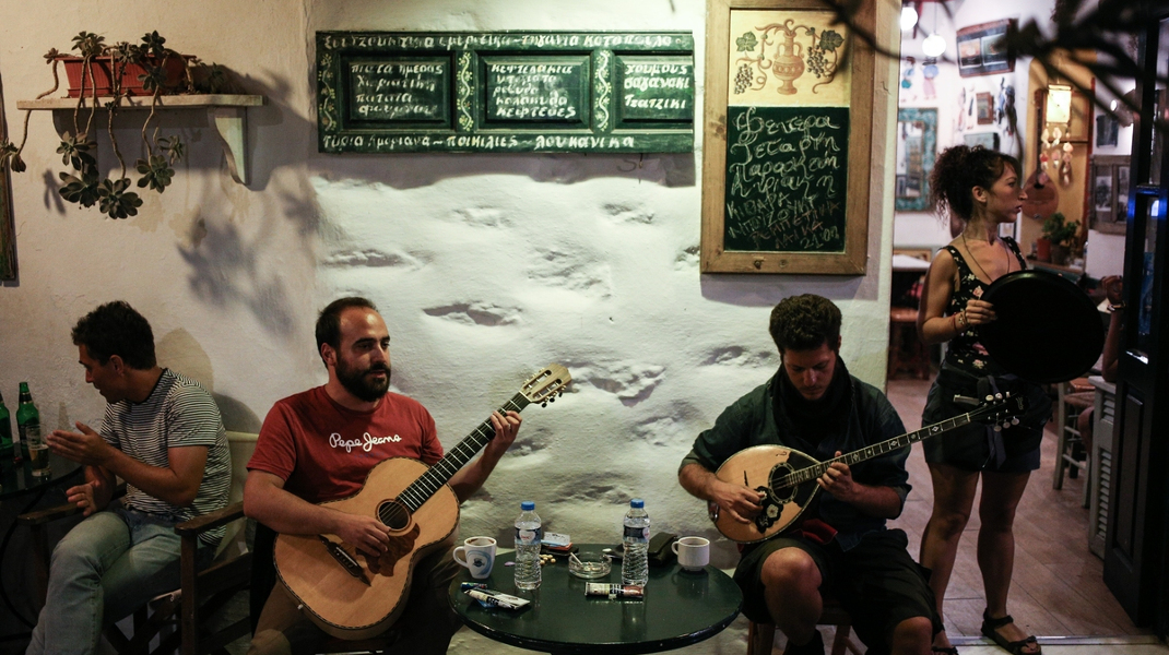 Î‘Ï…Î³Î¿Ï…ÏƒÏ„Î¹Î¬Ï„Î¹ÎºÎµÏ‚ Î½ÏÏ‡Ï„ÎµÏ‚ ÏƒÏ„Î·Î½ Î‘Î¼Î¿ÏÎ³ÏŒ -Î¦Ï‰Ï„Î¿Î³ÏÎ±Ï†Î¯Î±: George Vitsaras / SOOC