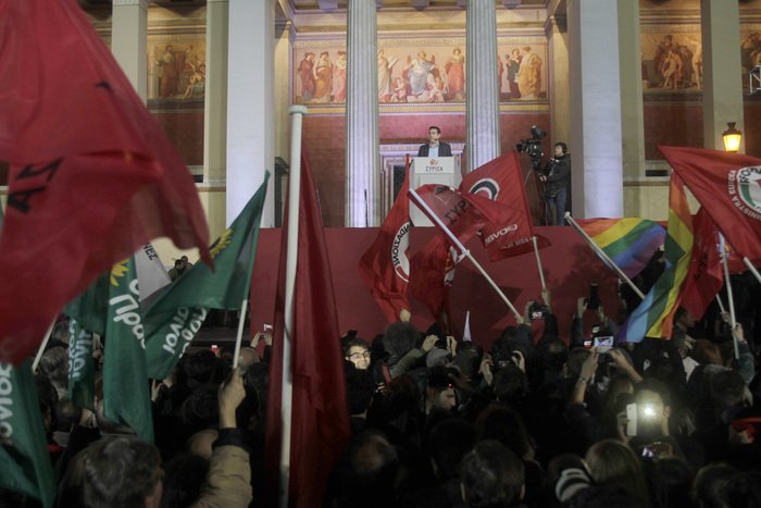 Αλέξης Τσίπρας από τα Προπύλαια: Η Ελλάδα γυρίζει σήμερα σελίδα | iefimerida.gr 0