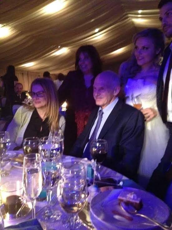 Στο γάμο της ανιψιάς του Κουτρουμάνη ο Γιώργος Παπανδρέου | iefimerida.gr 0