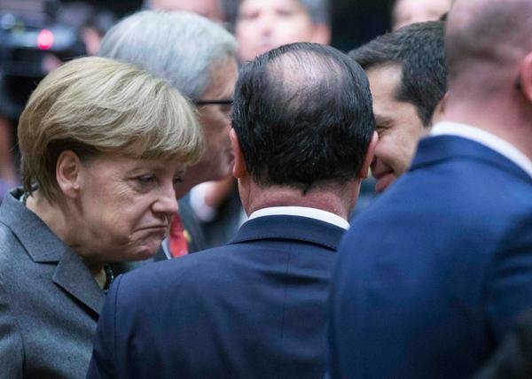 Θερμή χειραψία Τσίπρα-Μέρκελ στη Σύνοδο Κορυφής -Ολος ο διάλογος | iefimerida.gr 5