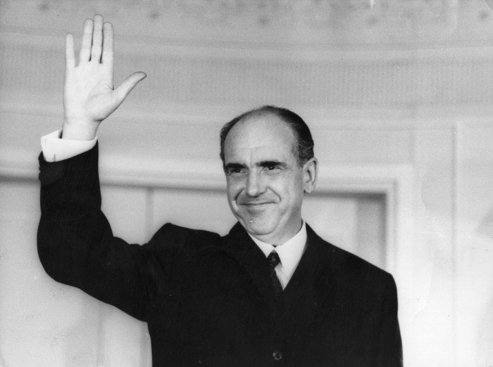 Politico: Αυτοί οι 12 άνθρωποι κατέστρεψαν την Ελλάδα | iefimerida.gr 4