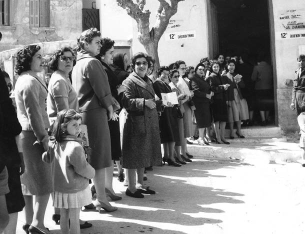 Σαν Σήμερα –Πεθαίνει ο γιατρός Παπανικολάου, «πατέρας» του Τεστ-Παπ | iefimerida.gr 4