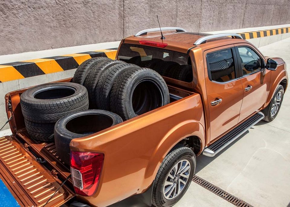 Νέο Nissan Navara από 25.425 ευρώ | iefimerida.gr 1